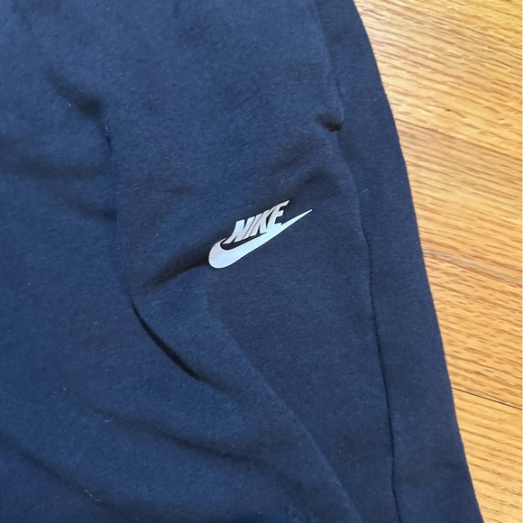 Nike women’s  black Sweatpants size M (b2 - Picture 2 of 6